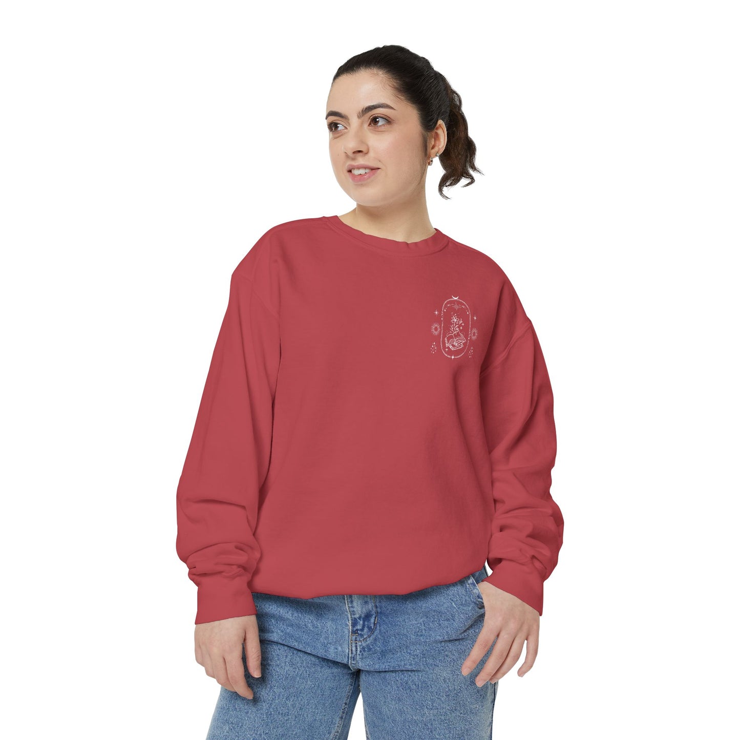 Book Lover Sweatshirt - 'A Book a Day Keeps the Chisme Away'