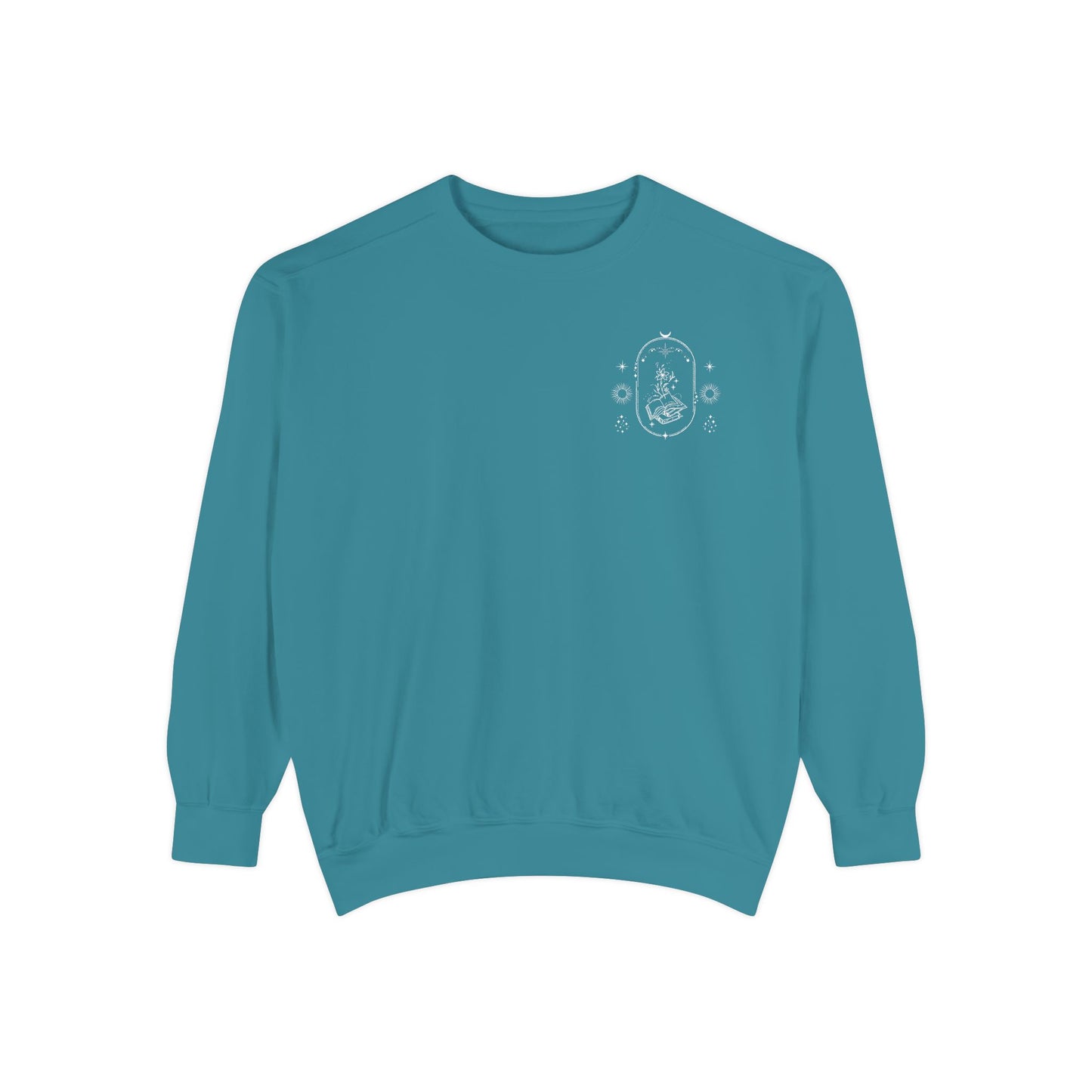Book Lover Sweatshirt - 'A Book a Day Keeps the Chisme Away'