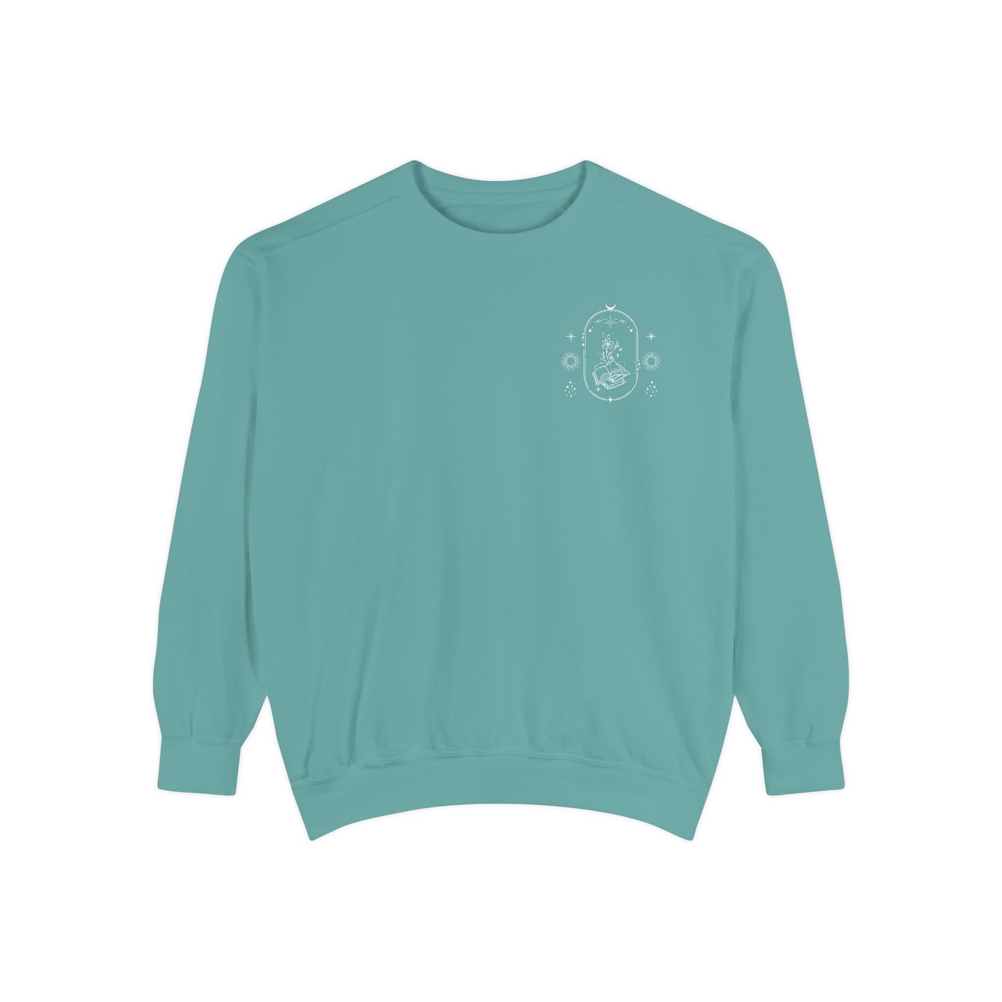 Book Lover Sweatshirt - 'A Book a Day Keeps the Chisme Away'