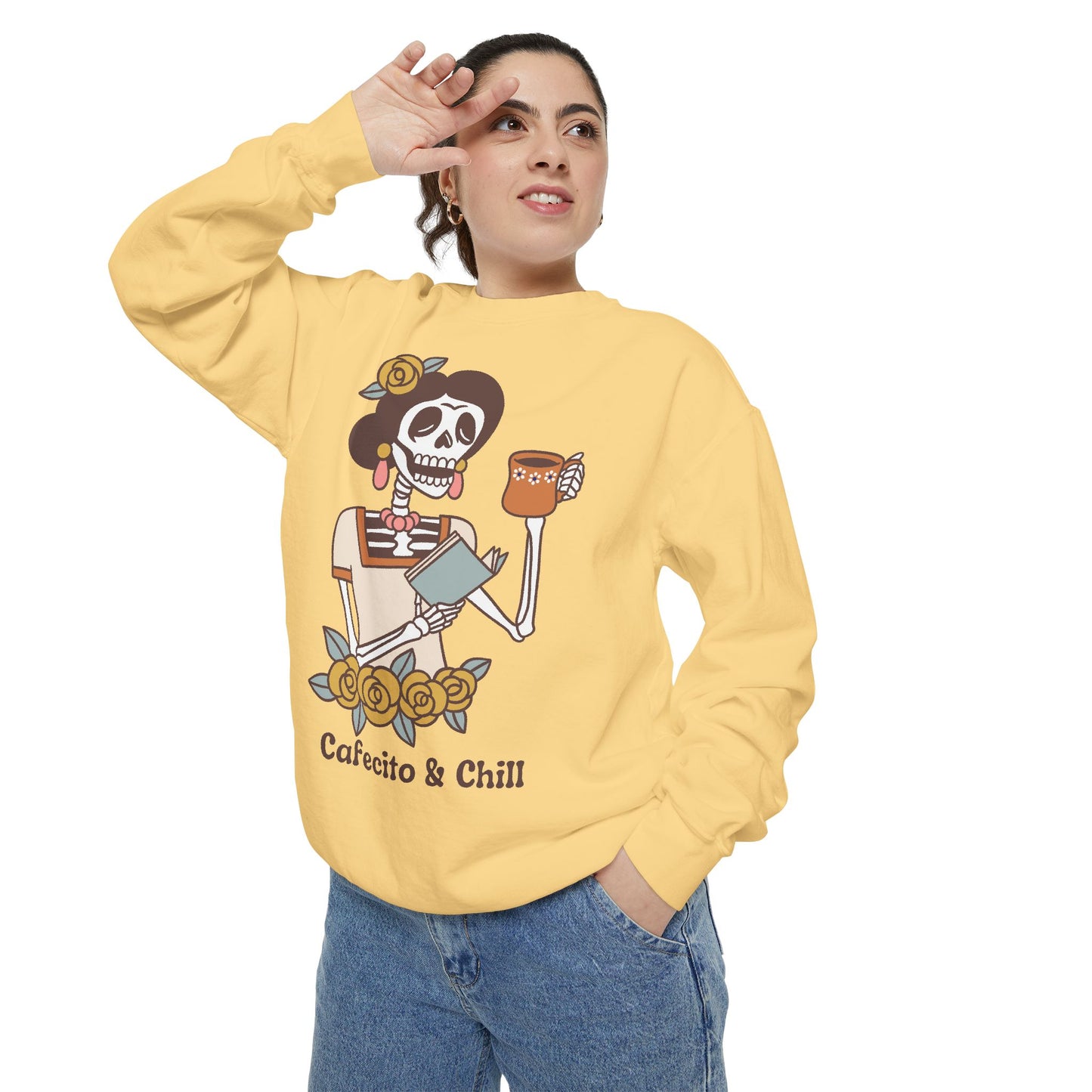 Sweatshirt - Cafecito & Chill with Catrina Drinking Coffee Design