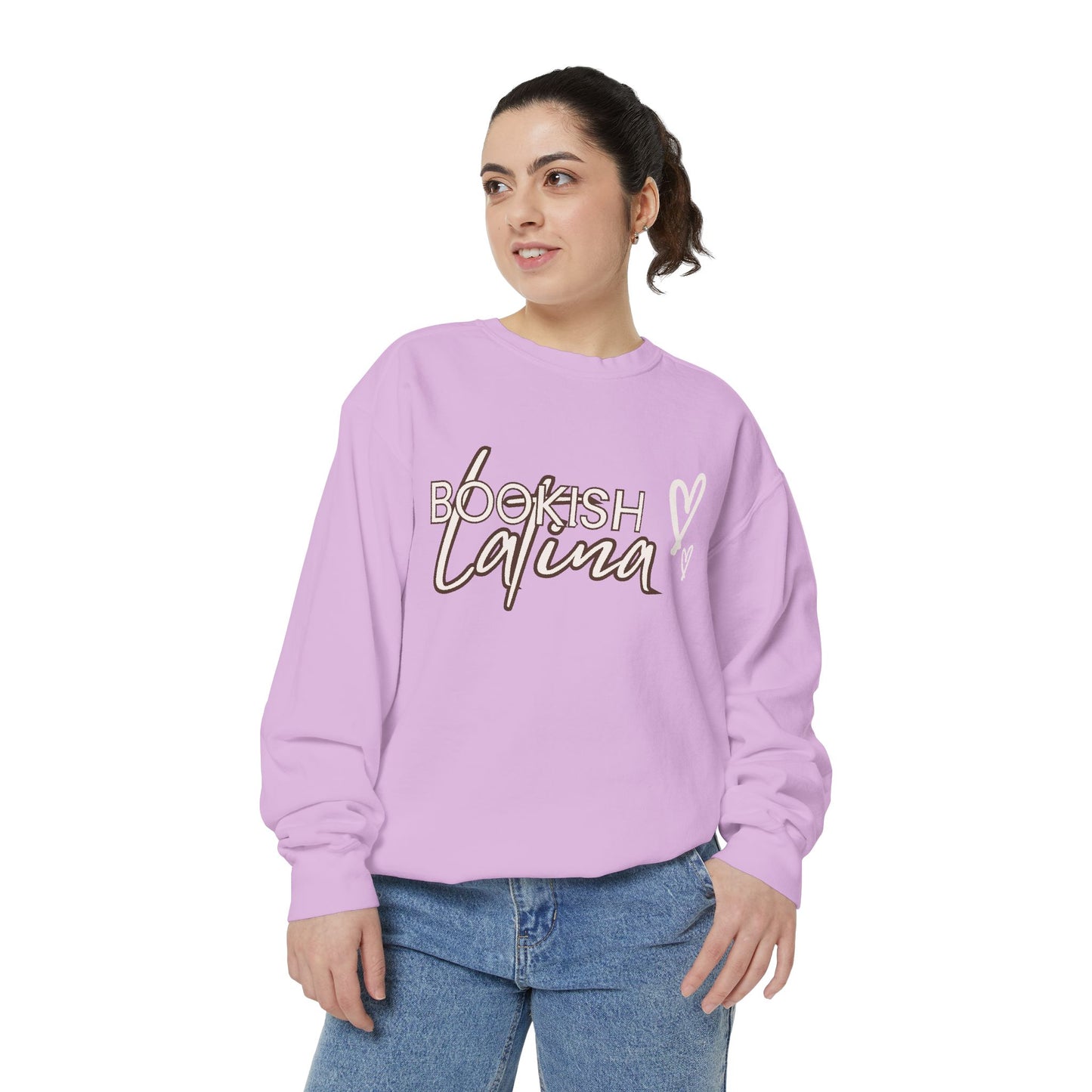 Bookish Latina Sweatshirt- with hearts design