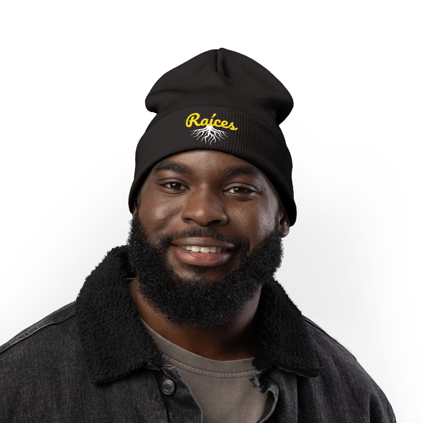 Beanie Hat Embroidered with raíces
