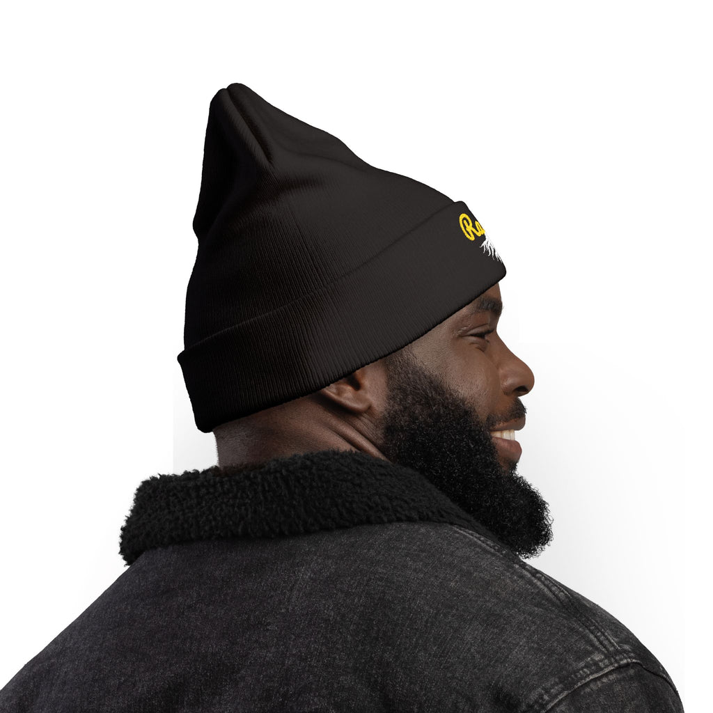 Beanie Hat Embroidered with raíces