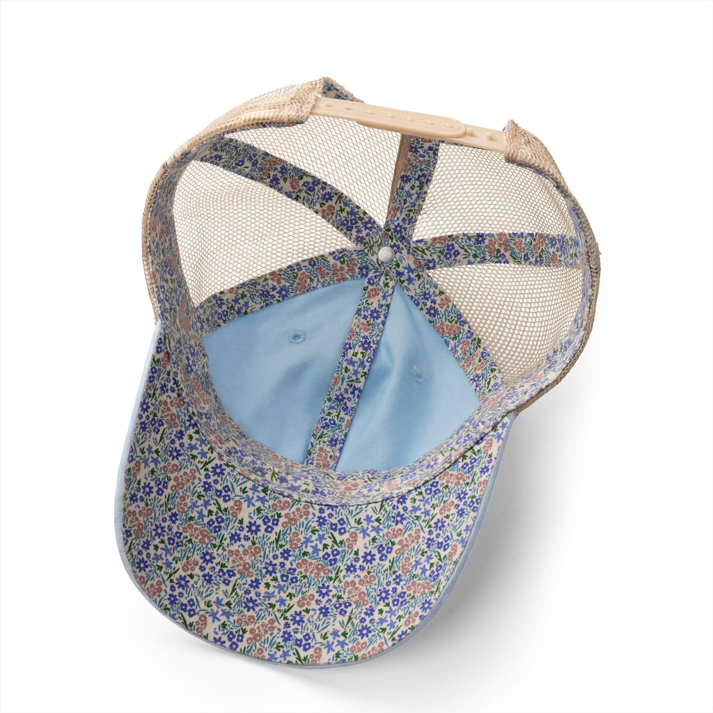 Bookish Mami- Women's Washed Mesh-Back Cap