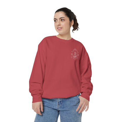 Book Lover Sweatshirt - 'A Book a Day Keeps the Chisme Away'
