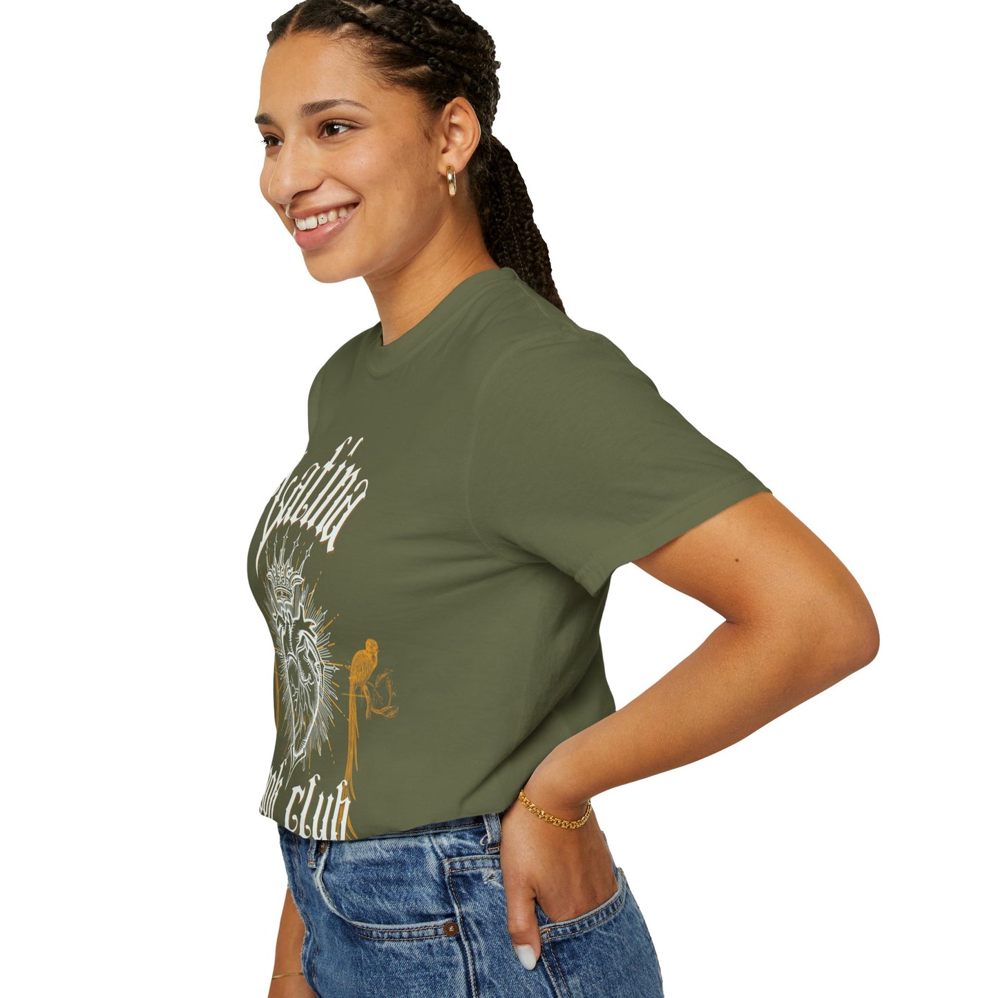 Latina Book Club T-shirt with Heart Anatomy Design