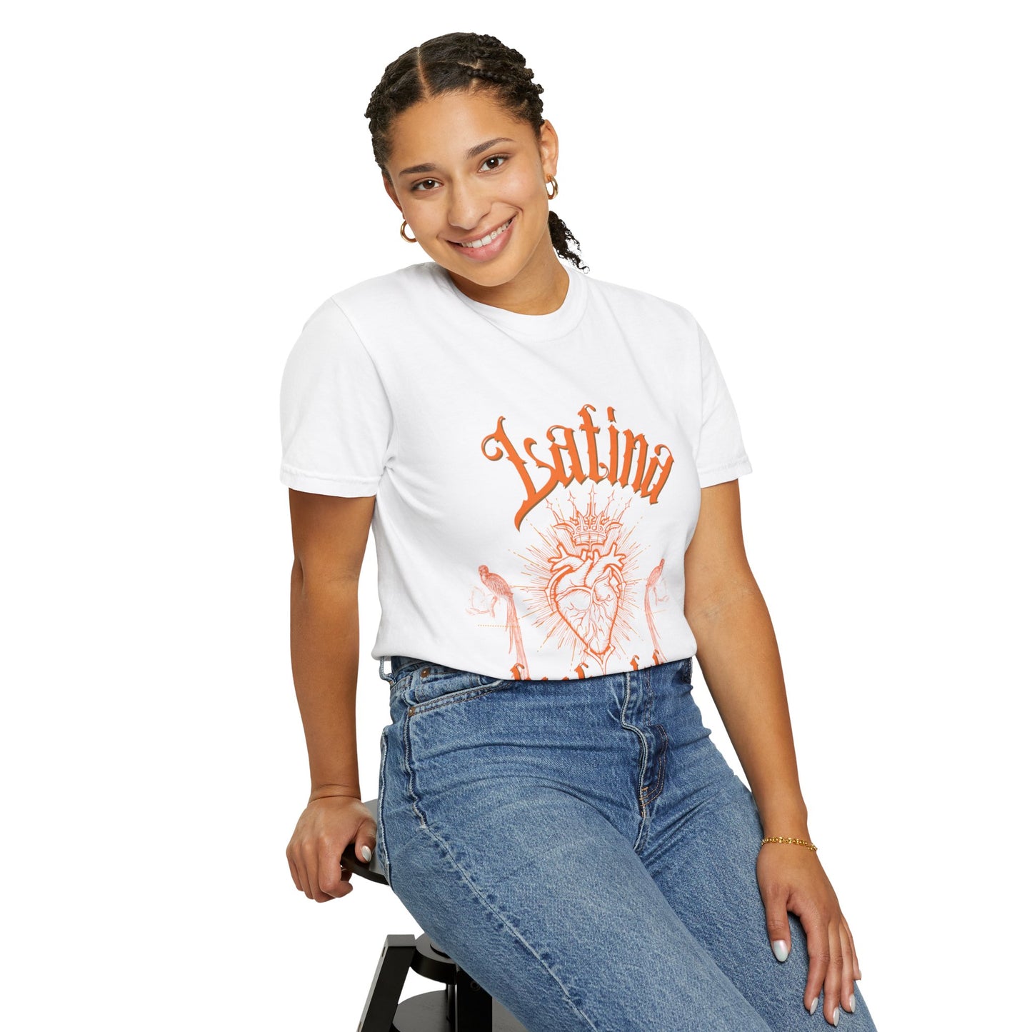 Latina Book Club T-shirt with Heart Anatomy Design