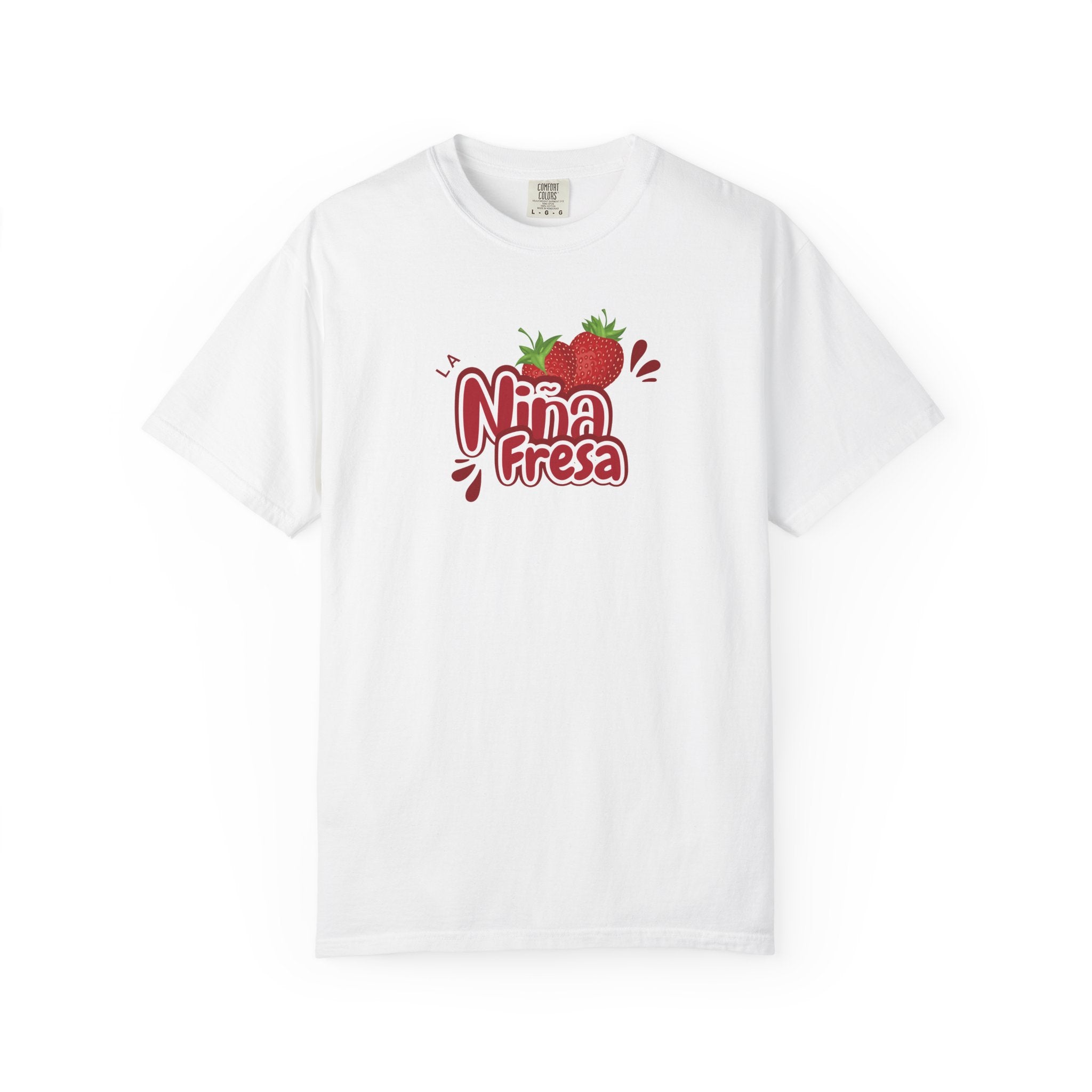 La Niña Fresa T-shirt — Playful Spanish Phrase Graphic Tee