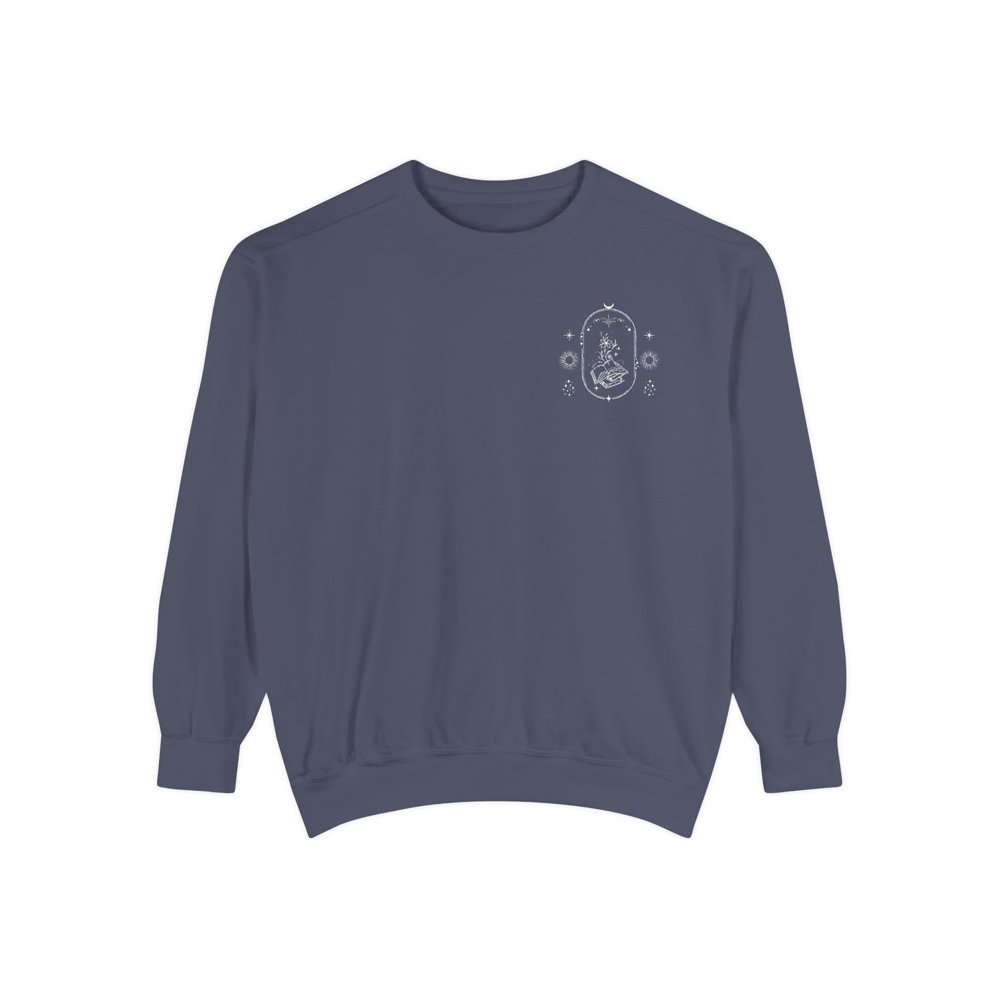 Book Lover Sweatshirt - 'A Book a Day Keeps the Chisme Away'