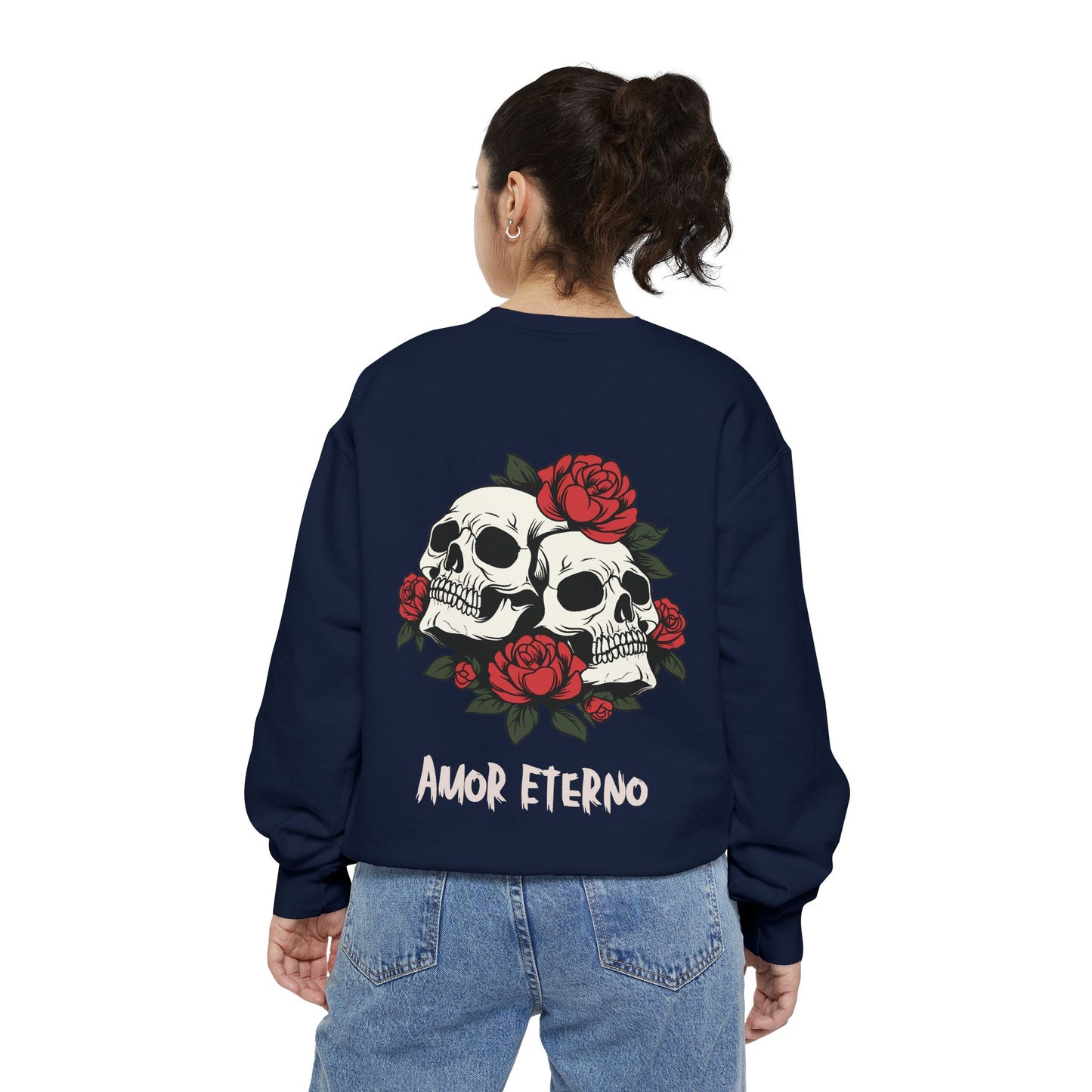 Skull and Roses Sweatshirt - Amor Eterno Design