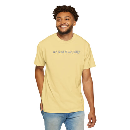 We read and we judge T-Shirt
