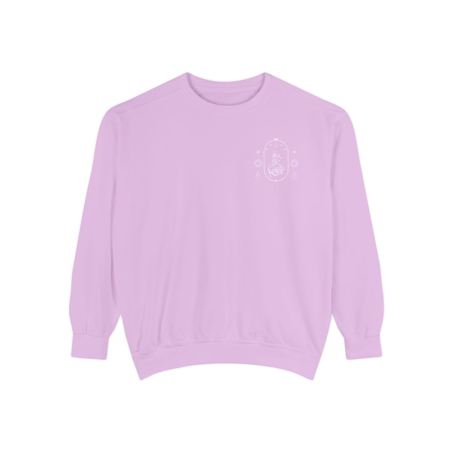 Book Lover Sweatshirt - 'A Book a Day Keeps the Chisme Away'
