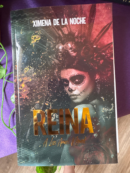 Reina (deluxe) by Ximena de la Noche